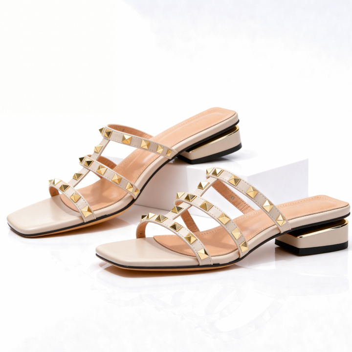 Carter | Moderne sandalen met studs