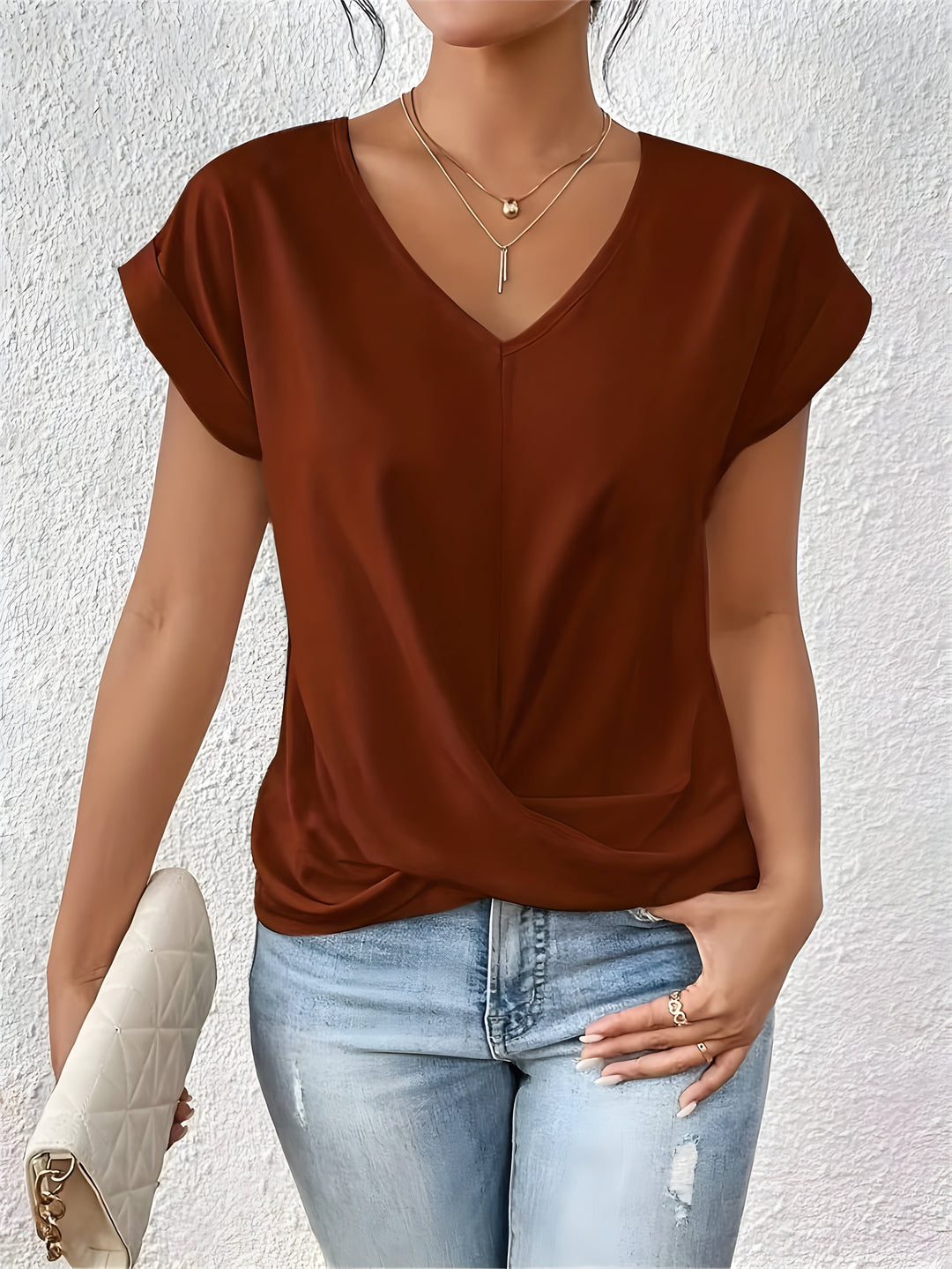 Meika™ | Klassieke twist detail top met V-hals