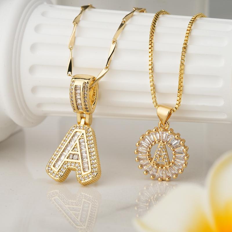 Aisha™ | Elegante 2-pack initial letter pendant necklaces